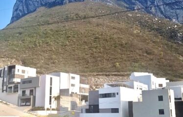 Casa en venta en Residencial Los Cenizos, Valle Poniente.