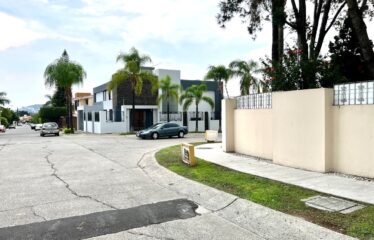 Terreno en venta en Bugambilias