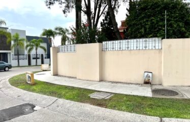 Terreno en venta en Bugambilias