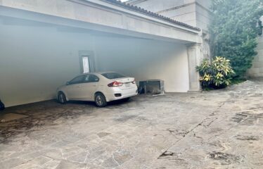 Casa en venta en El Uro, Carretera Nacional