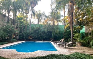 Casa en venta en El Uro, Carretera Nacional