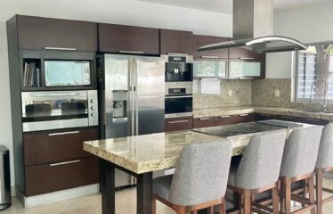 Casa en venta en Bugambilias