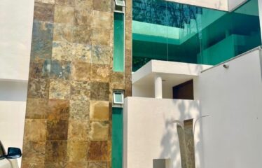 Casa en venta en Bugambilias