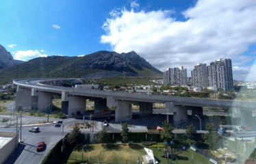 Venta de Departamento en Valle Poniente, Santa Catarina