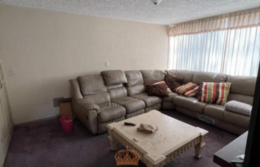 Casa en Ciudad Bugambilias 1ra Sección, con alberca.