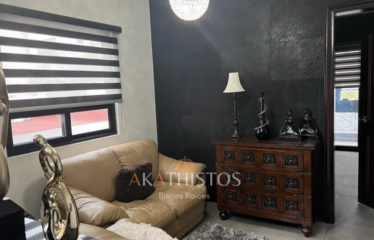 Casa en Venta Cumbres Elite cima del bosque