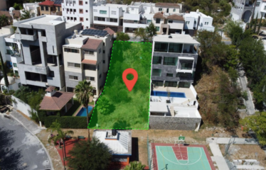 Terreno en venta en Contry Las Águilas