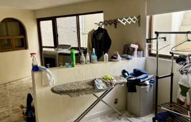 Casa en venta en Bugambilias con alberca de oportunidad