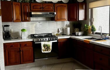 Casa en venta en Bugambilias con alberca de oportunidad